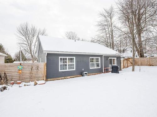 82 Town Road, Falmouth, NS 