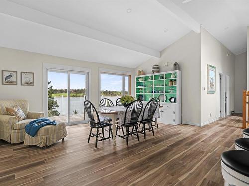 42 Goldfinch Lane, Heckmans Island, NS 