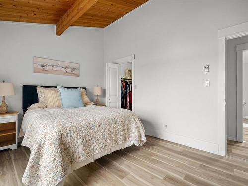 42 Goldfinch Lane, Heckmans Island, NS 