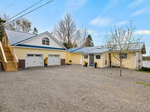 42 Goldfinch Lane, Heckmans Island, NS 