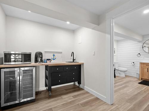 42 Goldfinch Lane, Heckmans Island, NS 