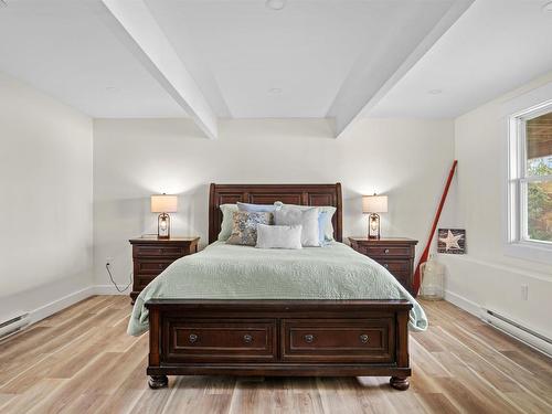 42 Goldfinch Lane, Heckmans Island, NS 