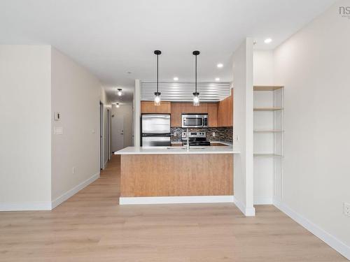 202 5221 Nora Bernard Street, Halifax, NS 