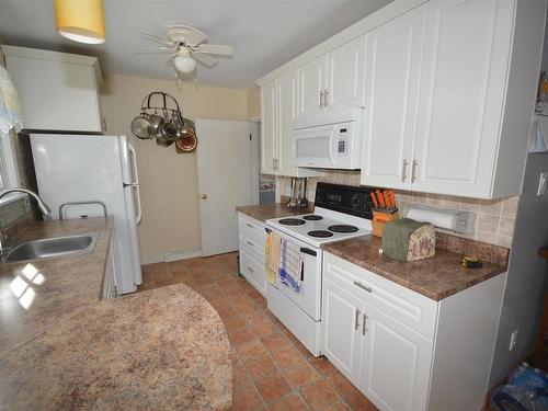 15 Iris Avenue, Herring Cove, NS 