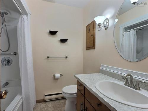 59 Spruce Drive, Salmon River, NS 