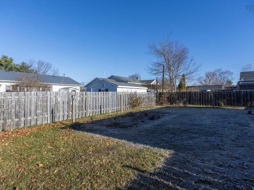 533 Mcclair Avenue, Greenwood, NS 