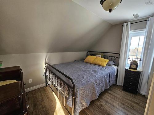 186 Legatto Street, Sydney Mines, NS 