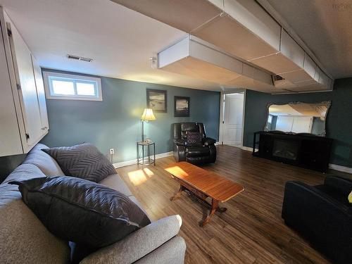 186 Legatto Street, Sydney Mines, NS 