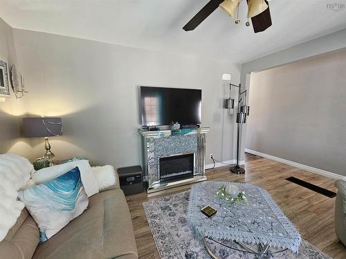 186 Legatto Street, Sydney Mines, NS 