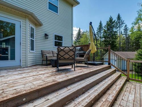 150 Daisywood Drive, Hammonds Plains, NS 