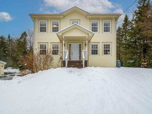 150 Daisywood Drive, Hammonds Plains, NS 