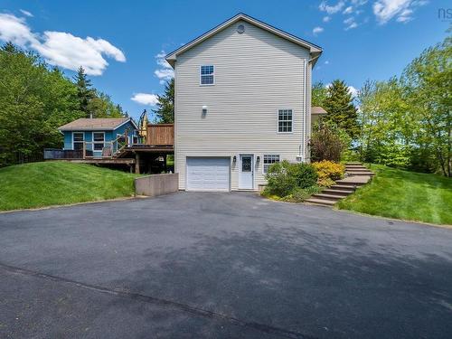 150 Daisywood Drive, Hammonds Plains, NS 