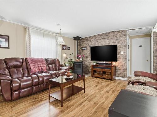 15 Bruce Street, Mount Uniacke, NS 