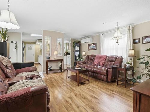 15 Bruce Street, Mount Uniacke, NS 