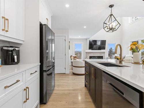 206 Perrin Drive, Fall River, NS 