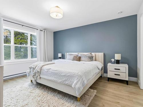 206 Perrin Drive, Fall River, NS 