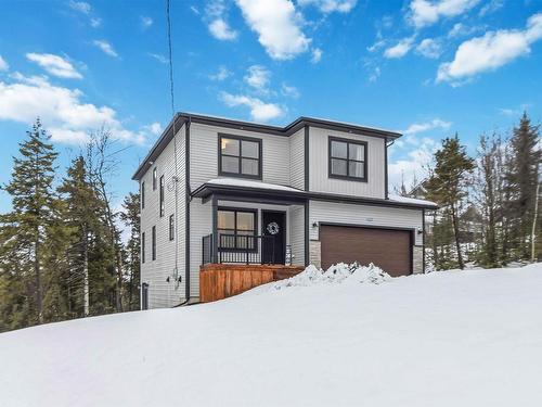 206 Perrin Drive, Fall River, NS 