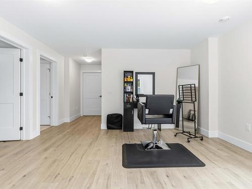 206 Perrin Drive, Fall River, NS 