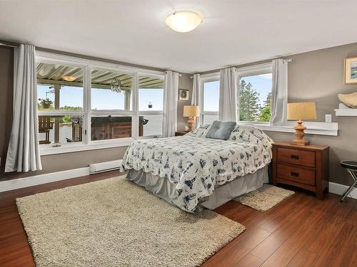 54 Bayview Drive, Hackett'S Cove, NS 