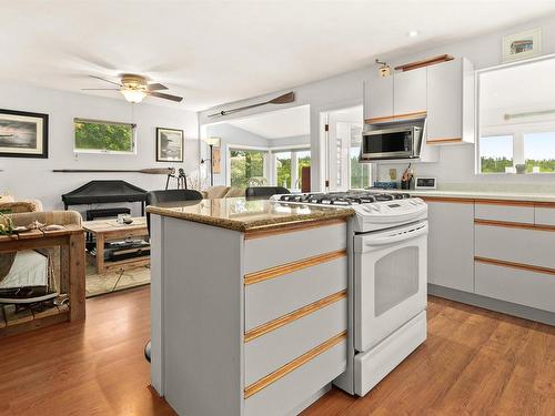 54 Bayview Drive, Hackett'S Cove, NS 