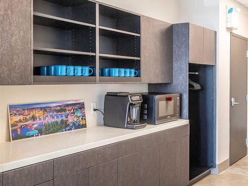 100 25 Alderney Drive, Dartmouth, NS 