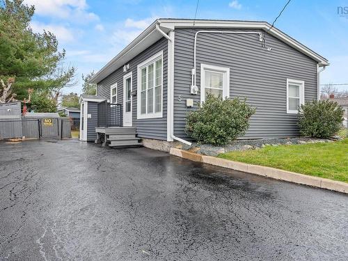 5 Herbert Street, Dartmouth, NS 