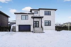 974 Rue des Coliades  Saint-Lazare, QC J7T 0K2