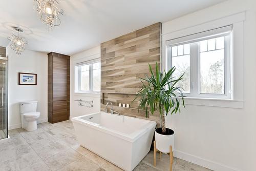 Ensuite bathroom - 6 Rue Armand, Compton, QC - Indoor