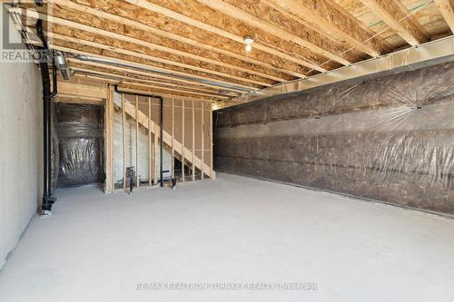 Make it your own! Bright and Spacious - 15 Ravenscraig Place, Innisfil, ON - Indoor Photo Showing Basement