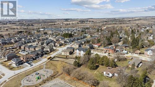 Close to the 400 and Tanger Outlet mall - 15 Ravenscraig Place, Innisfil, ON - Outdoor With View