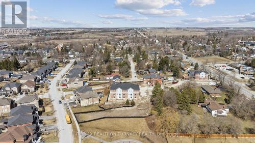 One of Innisfil's best towns! - 15 Ravenscraig Place, Innisfil, ON - Outdoor With View