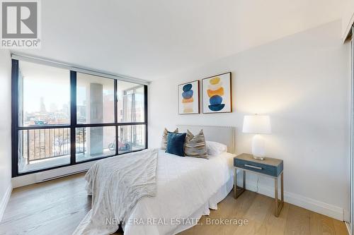 502 - 188 Spadina Avenue, Toronto, ON - Indoor Photo Showing Bedroom