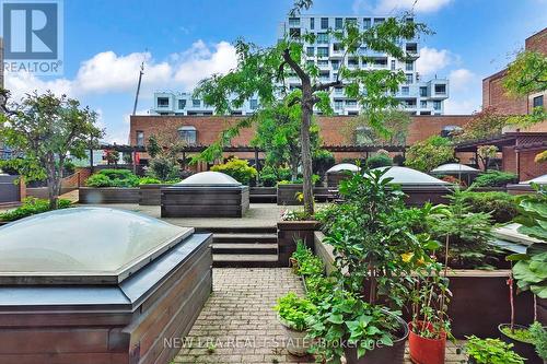 502 - 188 Spadina Avenue, Toronto, ON - Outdoor