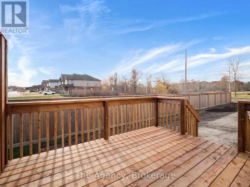 26 Austin Drive, Welland (West Welland), ON - Outdoor