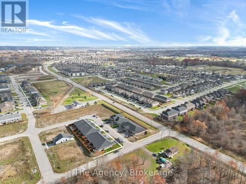 26 Austin Drive, Welland (West Welland), ON - Outdoor With View