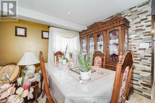 63 Echo Ridge Crescent, Vaughan, ON - Indoor Photo Showing Dining Room
