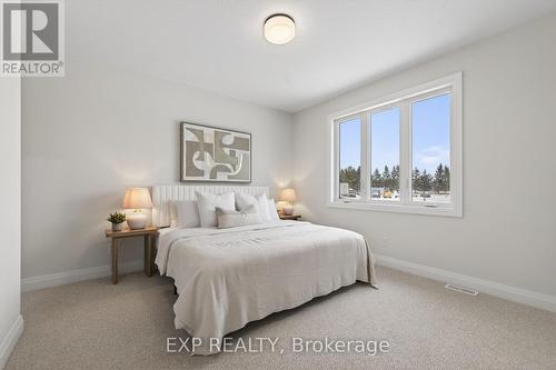 4 Sullivan Street, South Huron (Stephen), ON - Indoor Photo Showing Bedroom