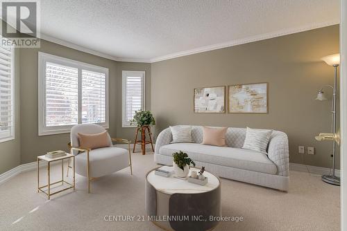 28 Tremblay Street, Brampton, ON - Indoor Photo Showing Living Room