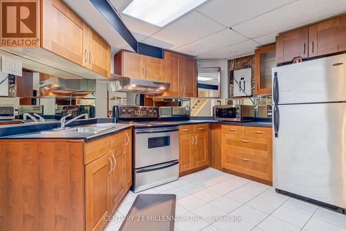 28 Tremblay Street, Brampton, ON - Indoor Photo Showing Kitchen With Double Sink