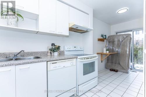 32 - 49 Goldenlight Circle, Brampton, ON - Indoor Photo Showing Kitchen With Double Sink
