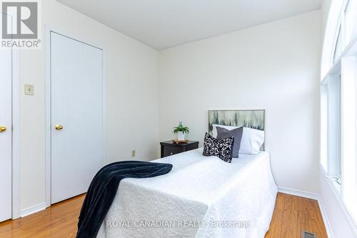 32 - 49 Goldenlight Circle, Brampton, ON - Indoor Photo Showing Bedroom