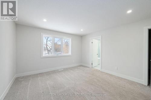 70 Royal Crescent, Southwold (Talbotville), ON - Indoor Photo Showing Other Room