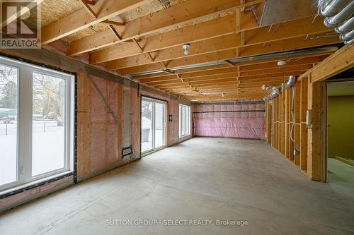 70 Royal Crescent, Southwold (Talbotville), ON - Indoor Photo Showing Other Room
