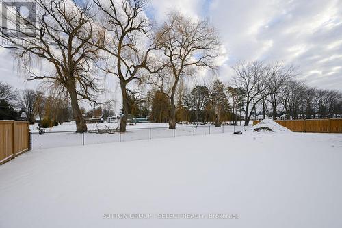 70 Royal Crescent, Southwold (Talbotville), ON - Outdoor