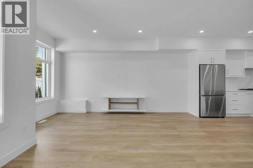 Welcome to #121 Photos may be of a similar home in the community - 5300 Main Street Unit# 121, Kelowna, BC - Indoor Photo Showing Kitchen