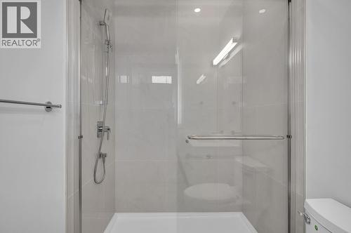 Photos may be of a similar home in the community - 5300 Main Street Unit# 121, Kelowna, BC - Indoor Photo Showing Bathroom