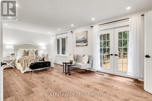877 Kingsway Drive, Burlington (Lasalle), ON - Indoor Photo Showing Bedroom