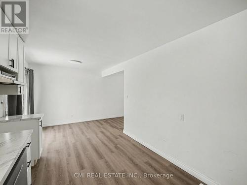 4306 East Avenue, Lincoln, ON - Indoor Photo Showing Kitchen