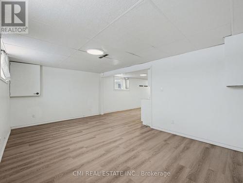 4306 East Avenue, Lincoln, ON - Indoor Photo Showing Other Room