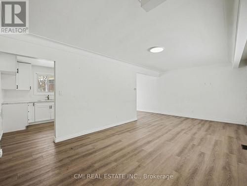 4306 East Avenue, Lincoln, ON - Indoor Photo Showing Other Room